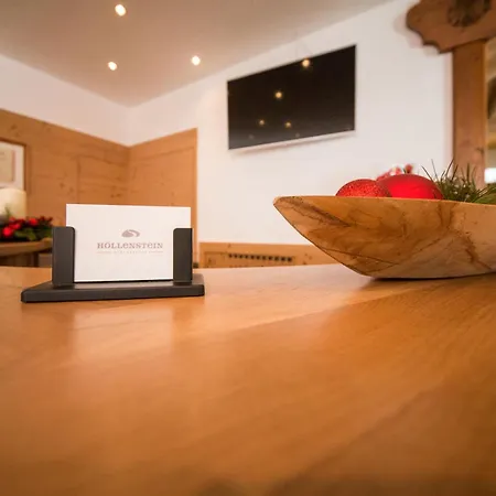 Pensjonat Berggasthof Hoellenstein