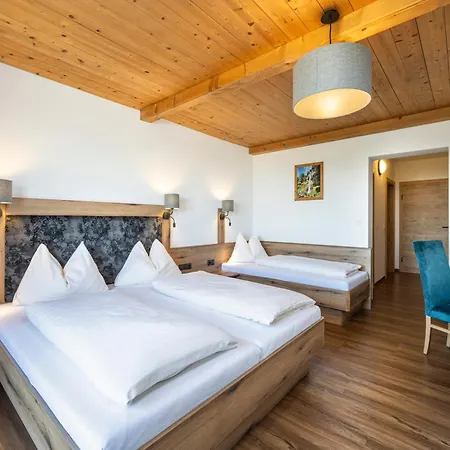 Berggasthof Hoellenstein Πανσιόν *